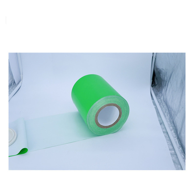 Protección del agua de los edificios de gran altura Película laminada cruzada de resistencia 60C con modelado de plástico