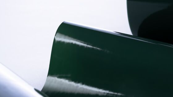 Película de liberación de PE de silicona doble con baja fuerza de pelado, buena adhesión y resistencia a la temperatura de 110 ~ 130 ℃ para moldeo por soplado