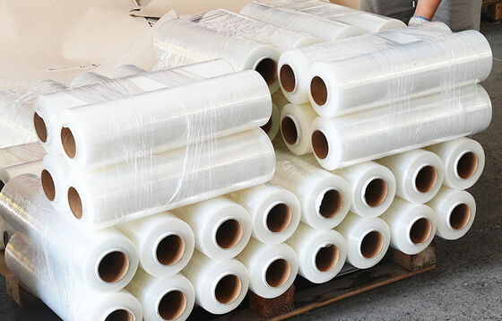 Food Grade LLDPE Waterproof Supermarket Pallet Wrap Stretch Film Soft Roll Cast PE Shrink Film Custom Logo Printing Eco-Friendly