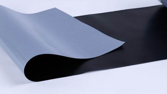 Película de alta calidad HDPE laminada cruzada de alta resistencia 60F para membrana impermeable de betún, moldeo por soplado y corte