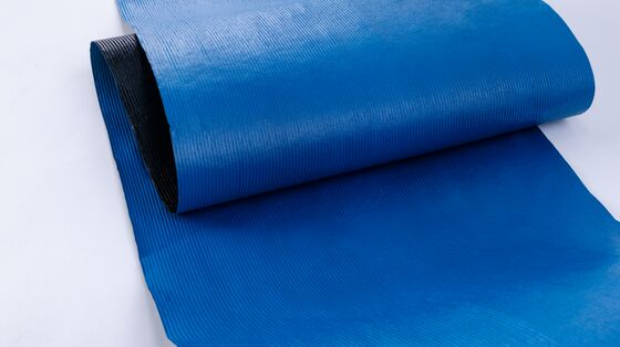 Película de alta densidad de polietileno laminada cruzada de alta resistencia 60F Membrana impermeable con servicio de moldeo por soplado y corte