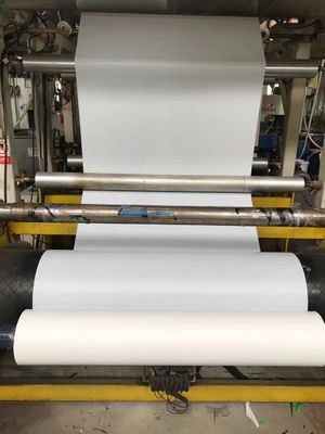 Tipo de curado ULTRAVIOLETA trazador de líneas de lanzamiento revestido del silicón de CPP para los productos autos-adhesivo