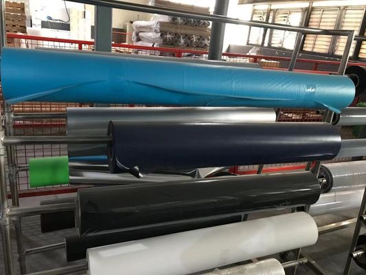 Tipo trazador de líneas de la barrera de lanzamiento cubierto silicón del HDPE